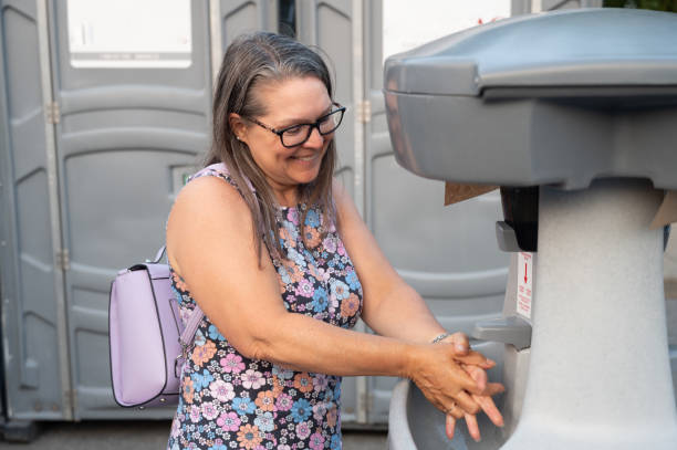 Best Porta potty rental near me  in Shasta Lake, CA